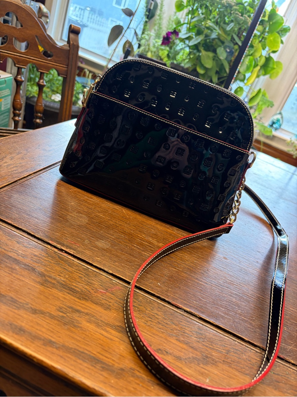 ARCADIA Black Patent Embossed Leather Crossbody Bag Made in Italy